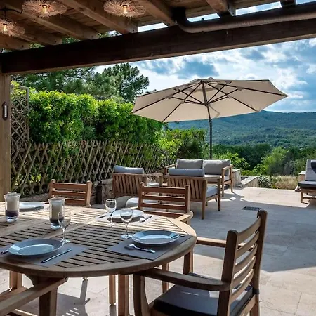 Esprit Du Sud Les 4 Mousquetaires * Roquebrune-sur Argens