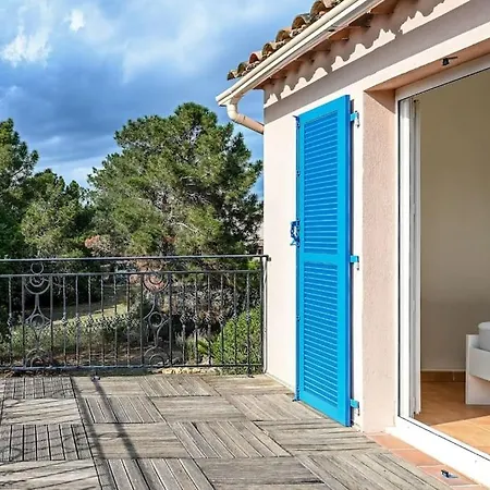 Esprit Du Sud Les 4 Mousquetaires Roquebrune-sur Argens